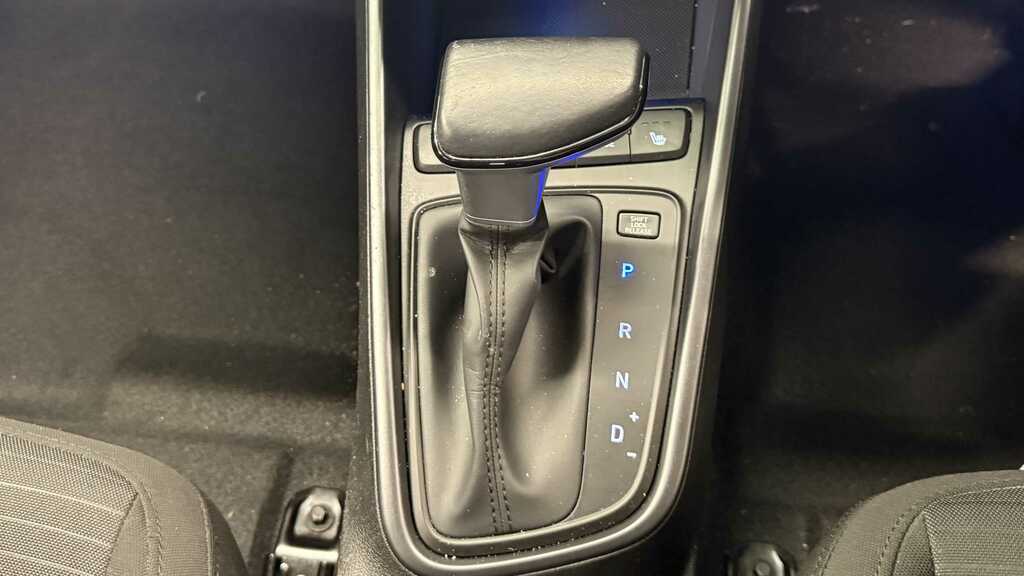 Hyundai I20 Se Connect Brown #21