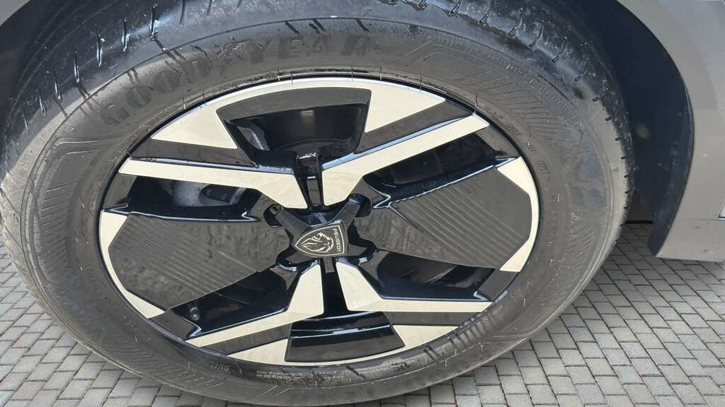 Peugeot 2008 1.2 Puretech 130 Allure Eat8 2024 RO24ZJE Grey #6