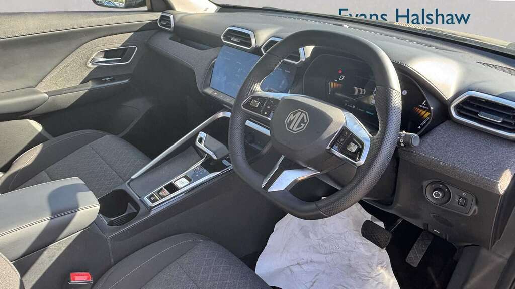 MG ZS 115Kw Trophy Ev Long Range 73Kwh White #7