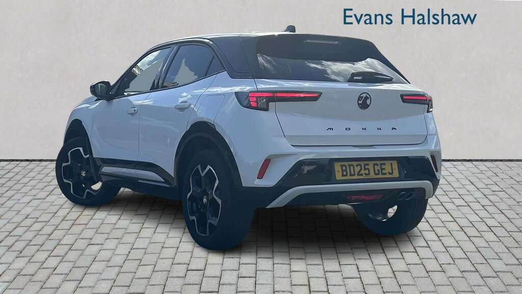 Vauxhall Mokka 1.2 Turbo Ultimate 2025 White #2