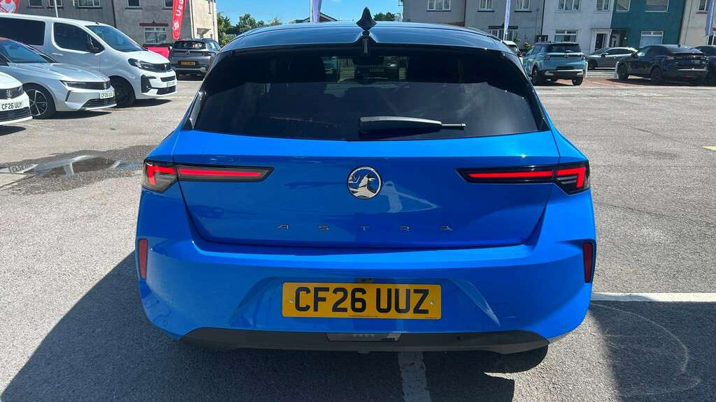 Vauxhall Astra 1.2 Turbo 130 Griffin 2026 White #2