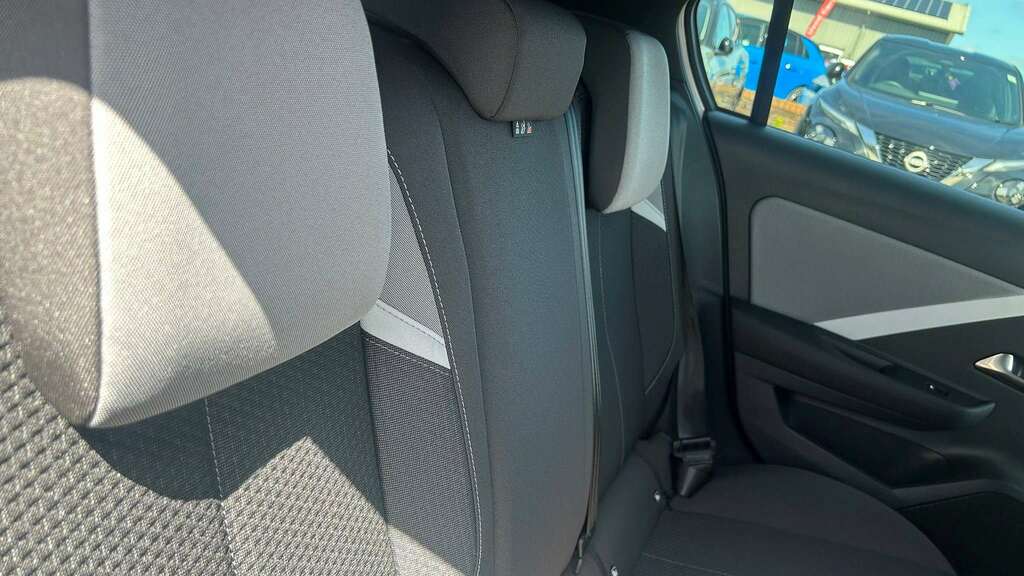 Vauxhall Astra Griffin Black #13