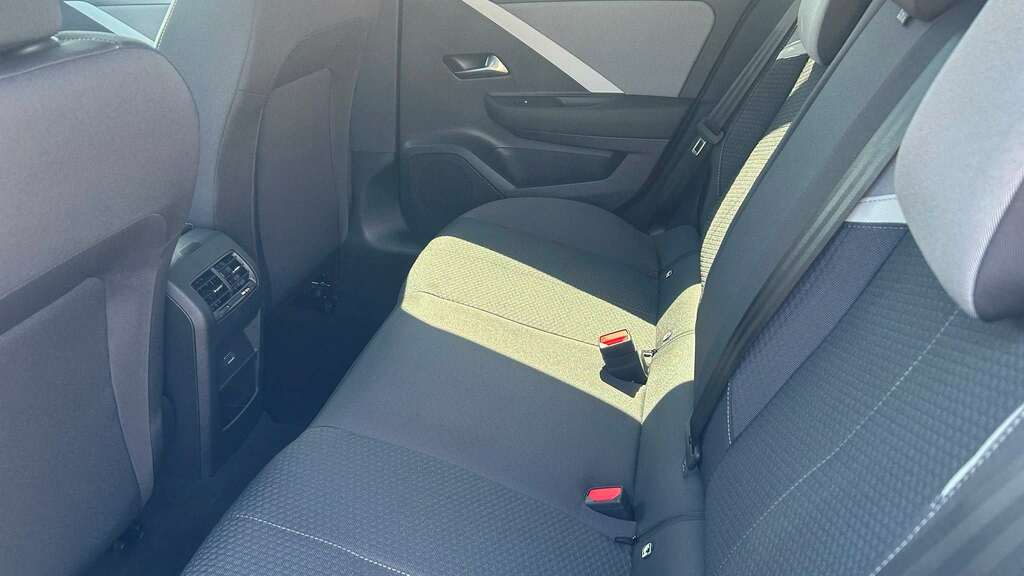 Vauxhall Astra Griffin Black #15