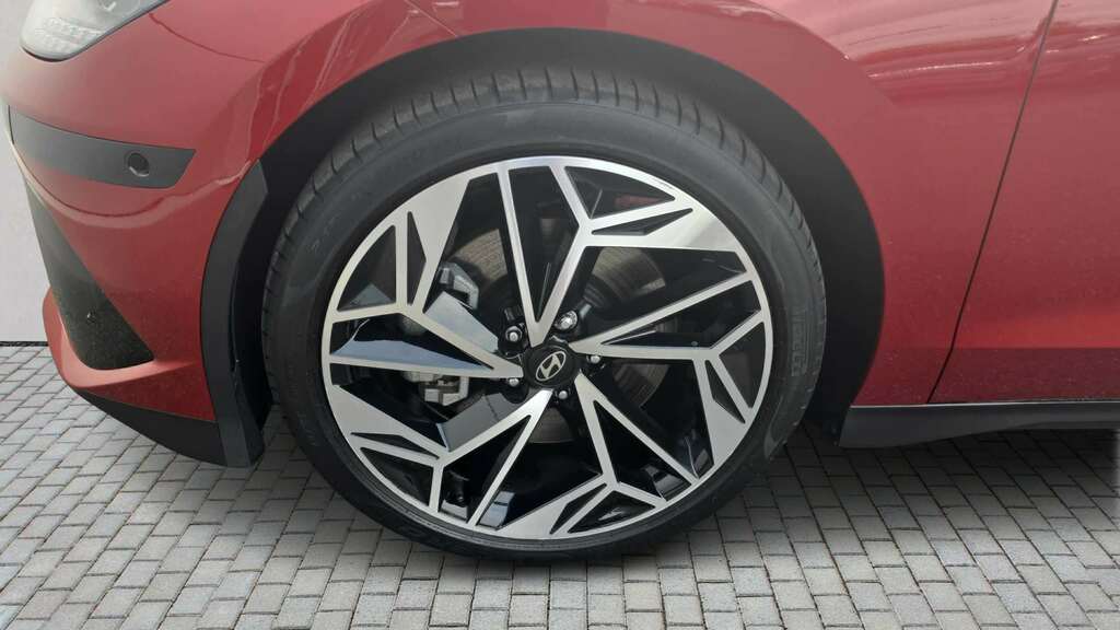 Hyundai Ioniq 6 168Kw Premium 77Kwh 2024 Red #6