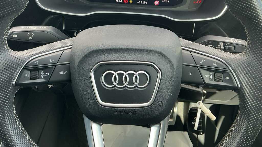 Audi Q3 35 Tfsi S Line Black #14