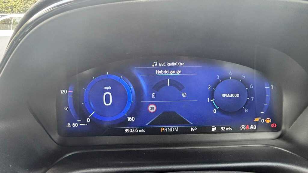 Ford Puma 1.0 Ecoboost Hybrid Mhev 155 Vivid Ruby Ed Dct Red #12
