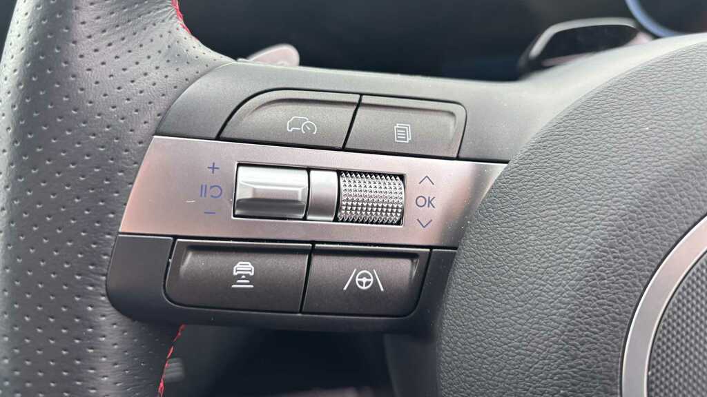 Hyundai Kona 160Kw N Line 65Kwh 2025 Black #4