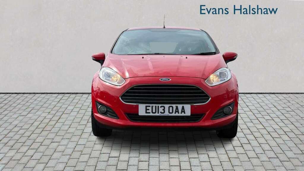 Ford Fiesta Zetec Silver #2