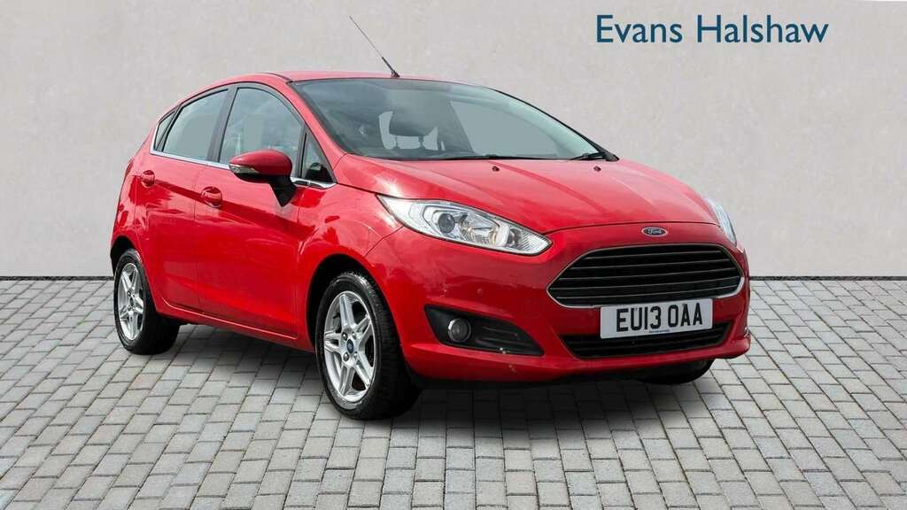 Ford Fiesta Zetec Silver #1