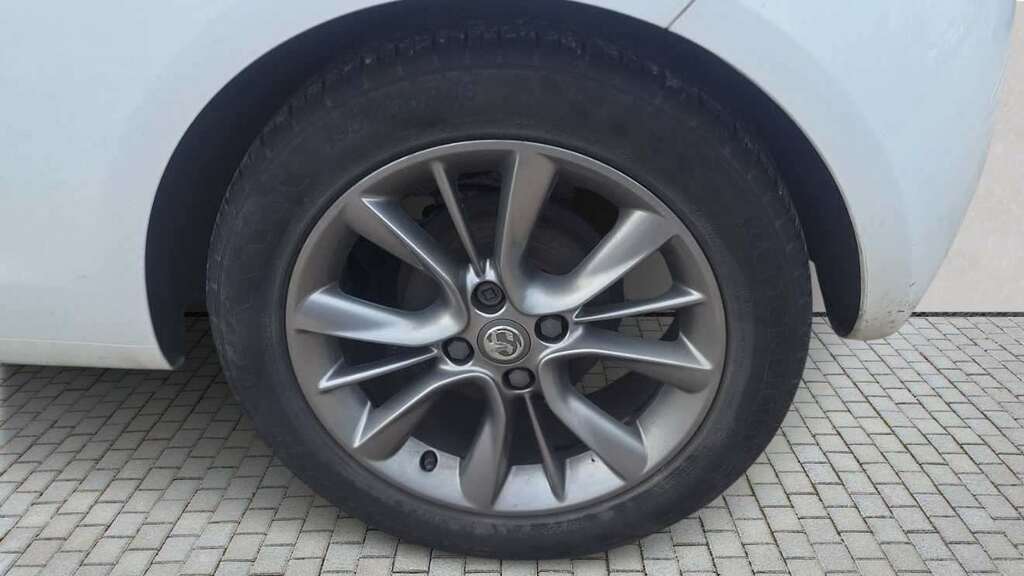 Vauxhall Adam 1.2I Ecoflex Jam Extreme Pack Start Stop 2 White #5