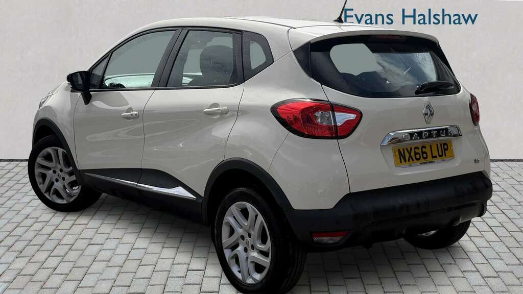 Renault Captur 0.9 Tce 90 Dynamique Nav 2016  #2