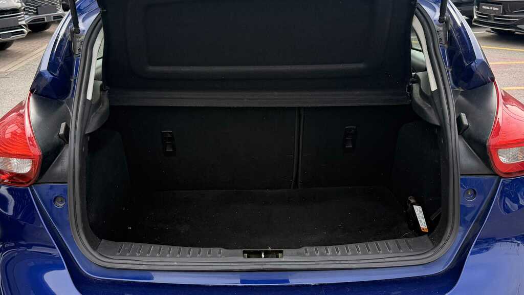 Ford Focus 1.5 Ecoboost Zetec S Black #8