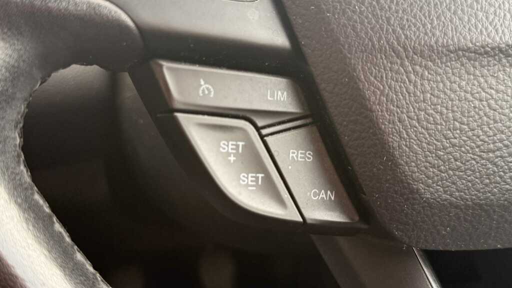 Ford Focus 1.5 Ecoboost Zetec S Black #11