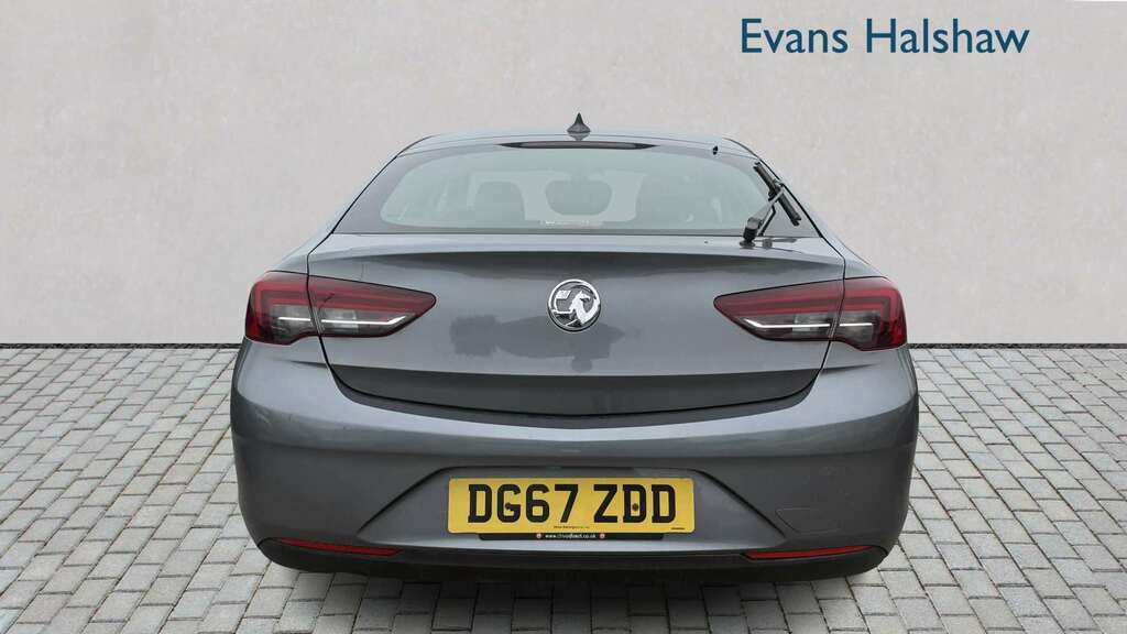 Vauxhall Insignia 1.5T 165 Design 2017 DG67ZDD Grey #6