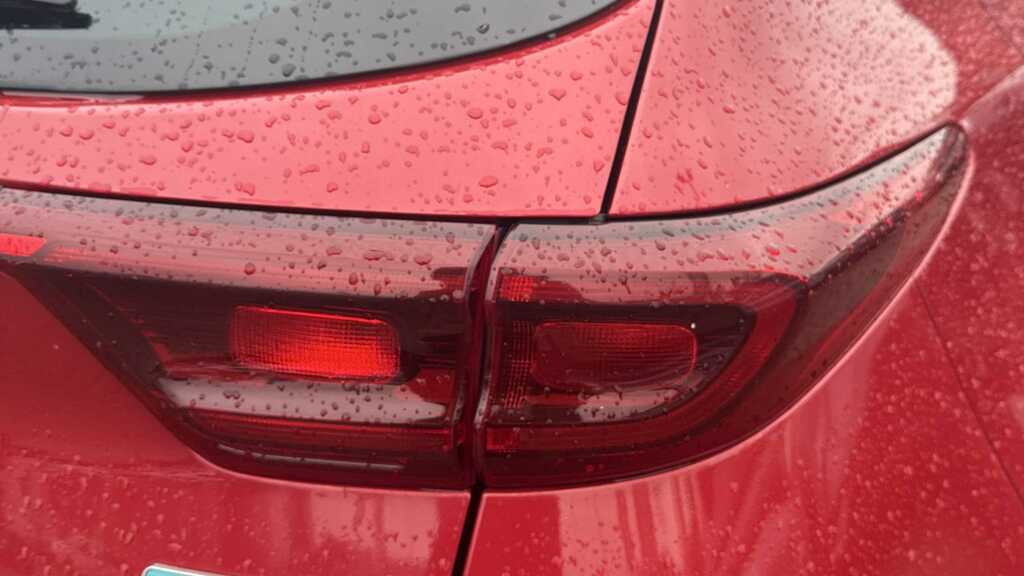 Kia Sportage 2 Red #15