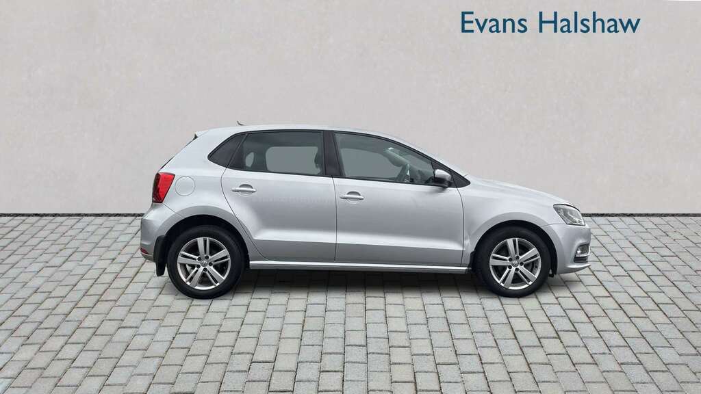 Volkswagen Polo 1.2 Tsi Match Dsg 2016 Silver #4