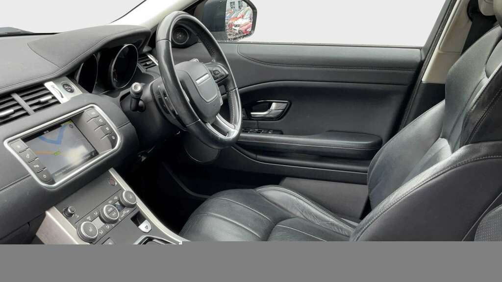 Land Rover Range Rover Evoque 2.0 Td4 Se Tech 177 Bhp White #12