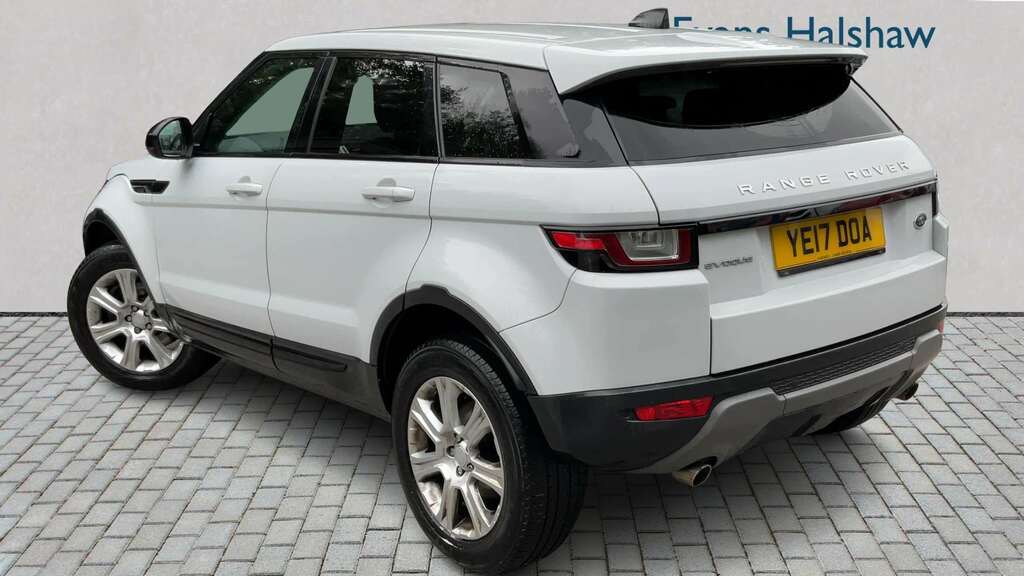 Land Rover Range Rover Evoque 2.0 Td4 Se Tech 2017 White #2