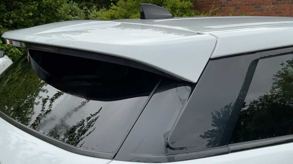 Land Rover Range Rover Evoque 2.0 Td4 Se Tech 177 Bhp White #17