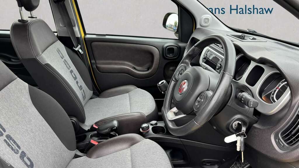 Fiat Panda 0.9 Twinair 90 City Cross 2019 Yellow #6