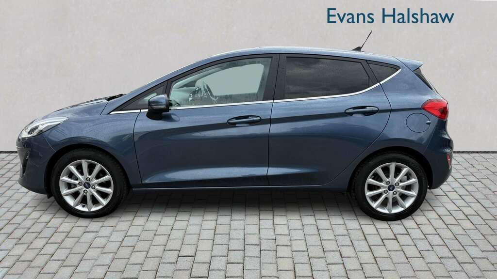 Ford Fiesta 1.0 Ecoboost Titanium 2018 GL68RZW Blue #3