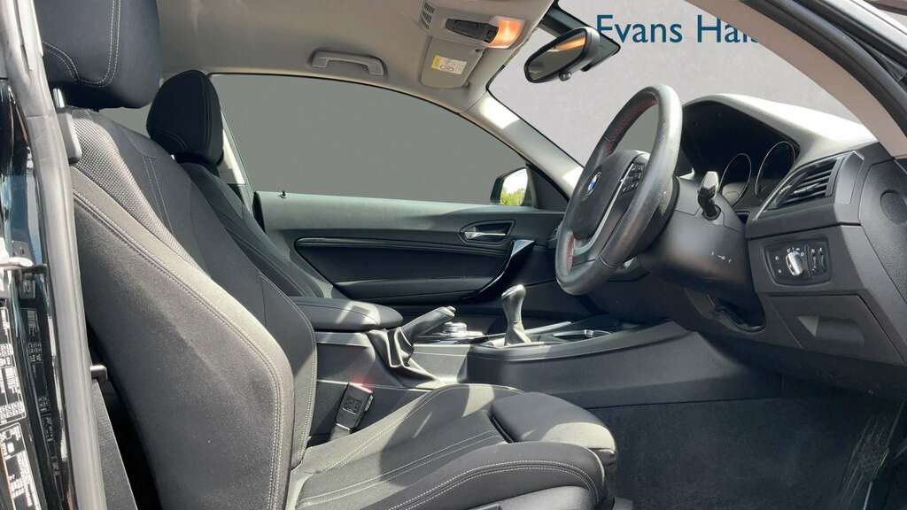 BMW 1 Series 118D Se Navservotronic Blue #3