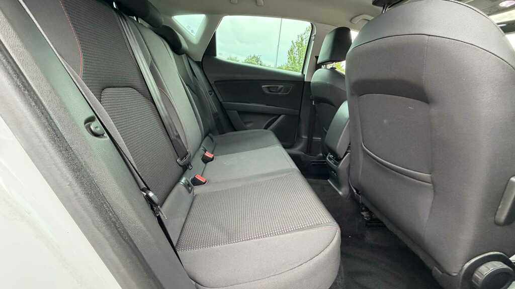Seat Leon 1.5 Tsi Evo Fr Sport White #9