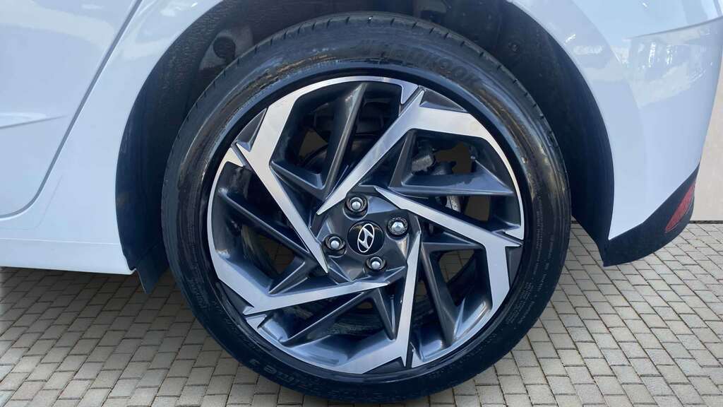 Hyundai I20 1.0T Gdi 48V Mhd Ultimate 2022 FY72WPM White #4