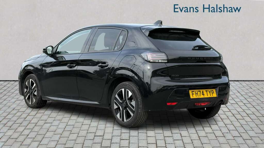 Peugeot 208 1.2 Puretech 100 Allure 2025 Black #2