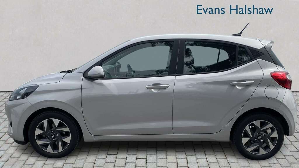 Hyundai I10 1.0 63 Advance Nav 2025 Grey #3