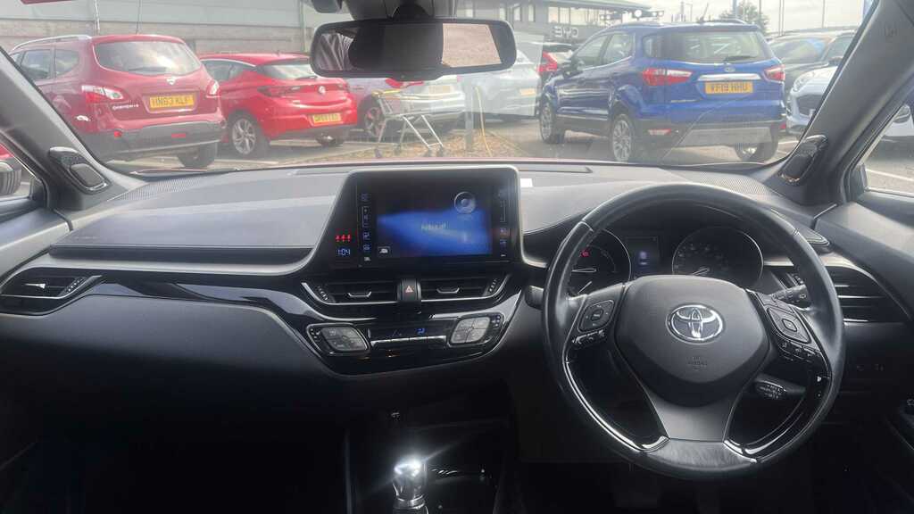 Toyota C-Hr Dynamic #8