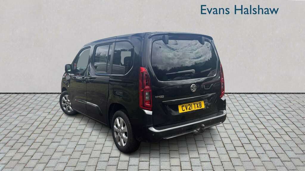 Vauxhall Combo Life 1.2 Turbo 130 Se 2021 Black #2