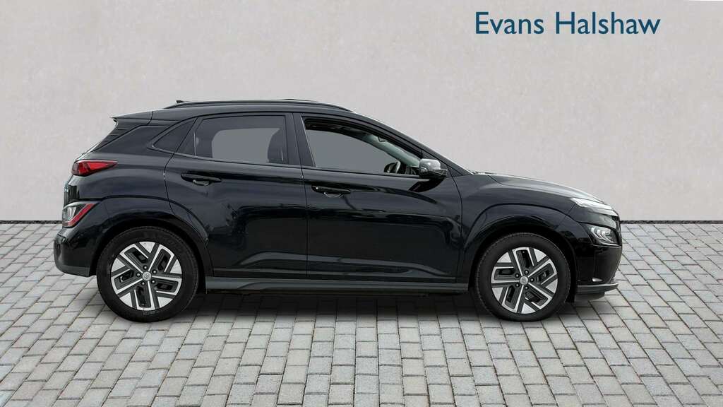 Hyundai Kona 150Kw Ultimate 64Kwh 2023 Black #6