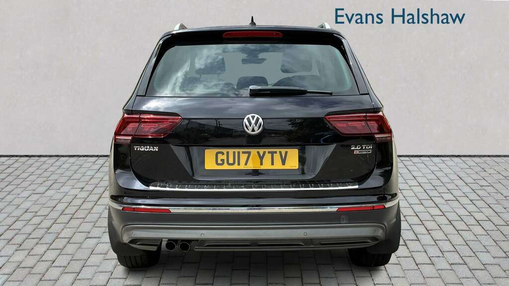 Volkswagen Tiguan 2.0 Tdi 150 4Motion Sel Dsg 2017 Black #6