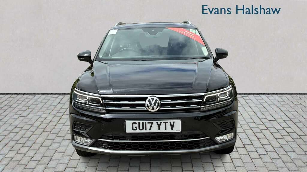 Volkswagen Tiguan 2.0 Tdi 150 4Motion Sel Dsg 2017 Black #2