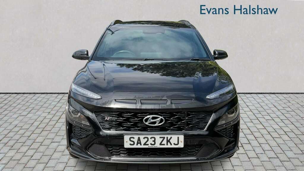 Hyundai Kona 1.0 Tgdi 48V Mhev N Line 2023 Black #4
