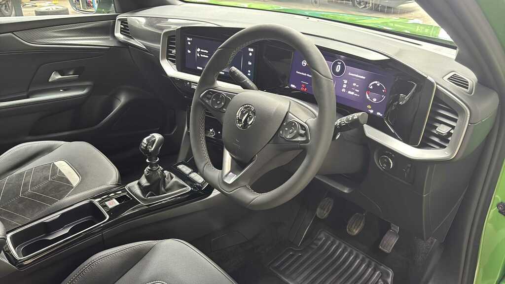 Vauxhall Mokka 1.2 Turbo 136 Ultimate 2024 Green #6