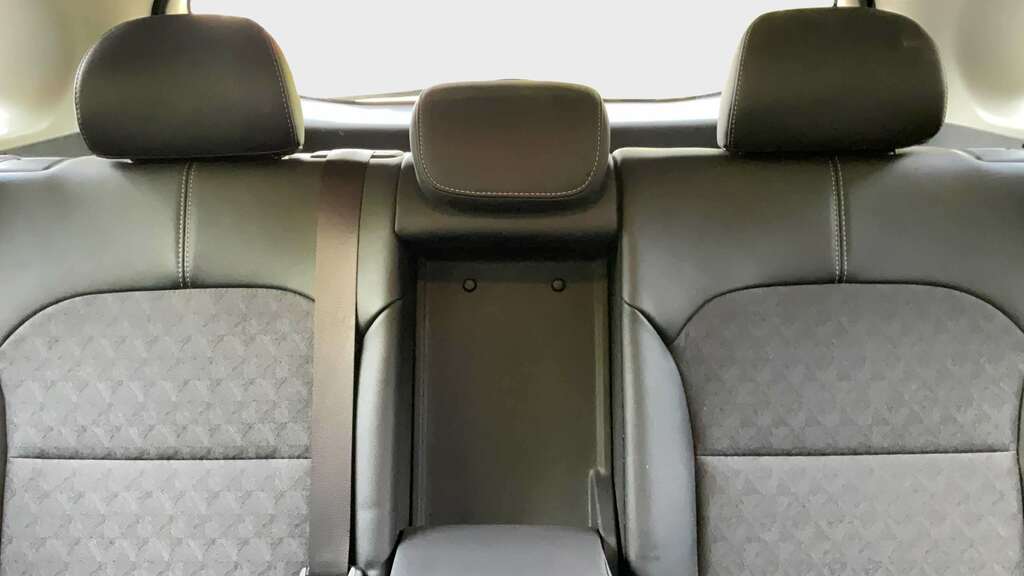 Kia Niro Niro 2 Hev White #12