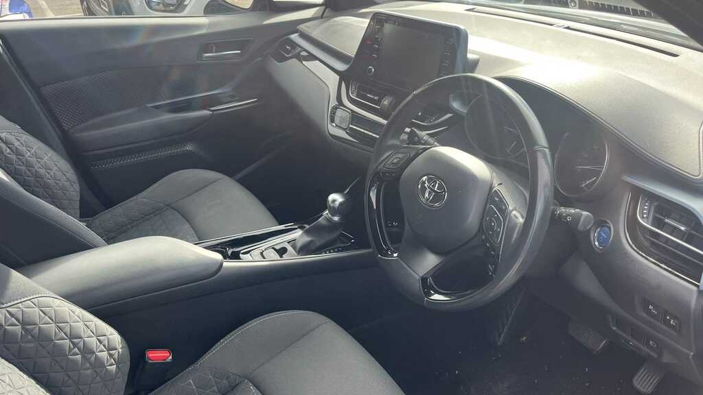 Toyota C-Hr 1.8 Hybrid Design Cvt 2021 CU21YJE Grey #4