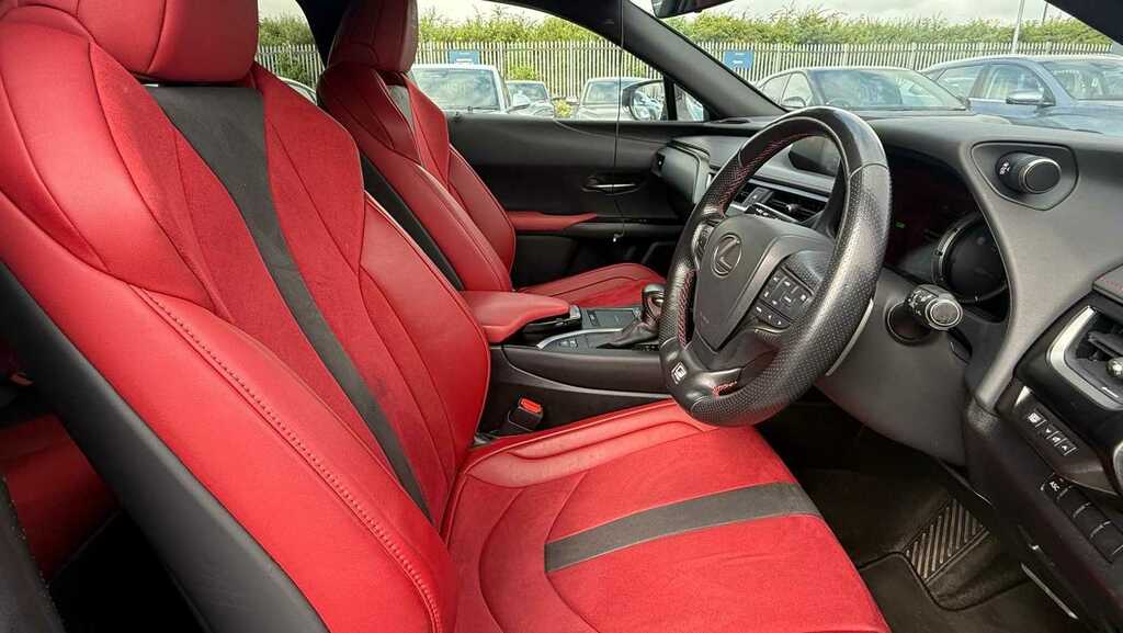 Lexus UX 250H 2.0 F-sport Cvt Nav 2020 Grey #3