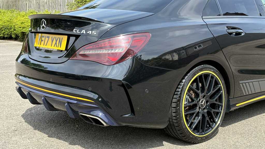 Mercedes-Benz CLA Class 2.1 Cla 200 White #16