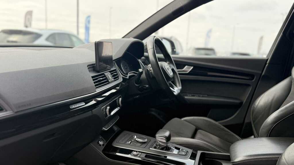 Audi Q5 Tfsi E S Line Black Edition Quattro Silver #8