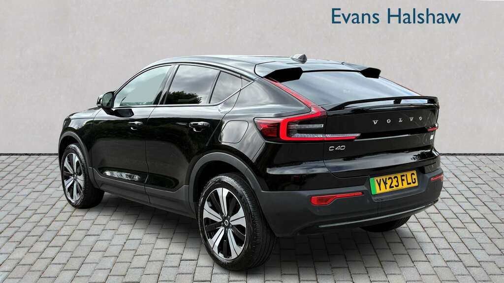 Volvo C40 170Kw Recharge Core 69Kwh 2023 Black #4