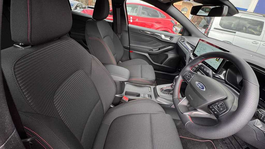 Ford Focus Estate 1.0 E B Mhev 155 St-line X Edition Blue #8