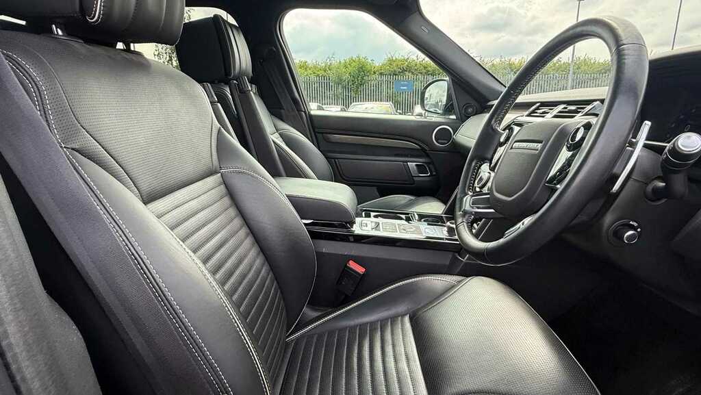 Land Rover Discovery 3.0 Sd6 Hse Luxury 2019 Silver #3