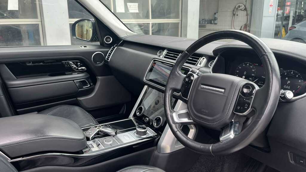 Land Rover Range Rover V8 Dynamic Silver #8