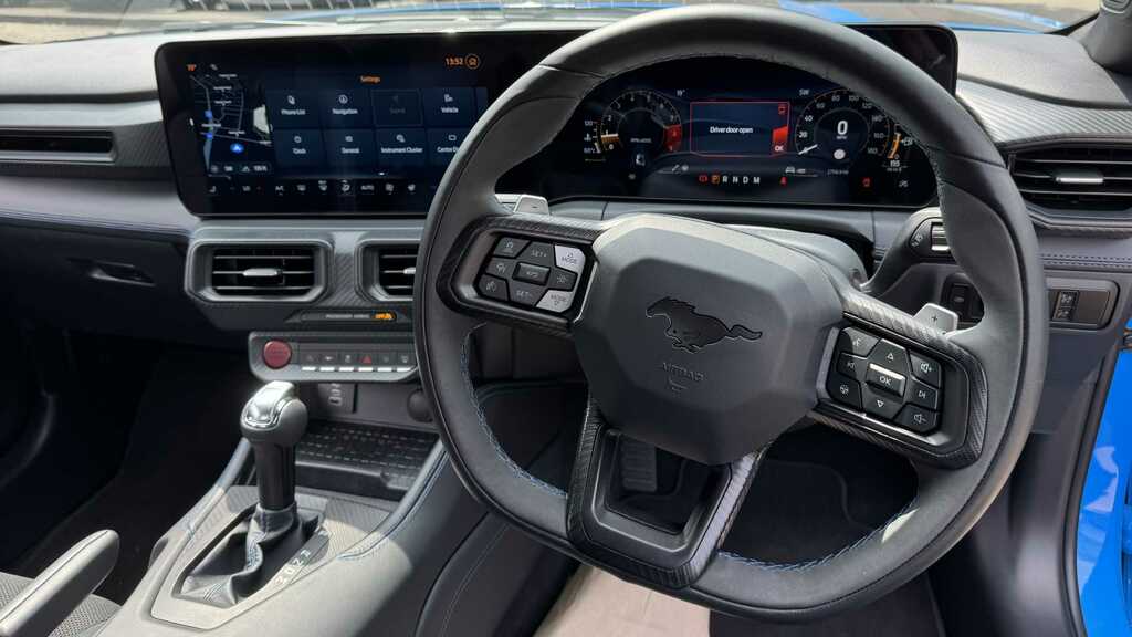 Ford Mustang 5.0 V8 Gt 2025 Yellow #9