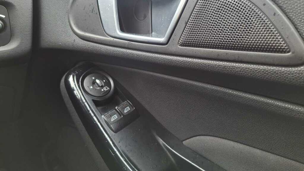 Ford Fiesta Zetec Grey #10