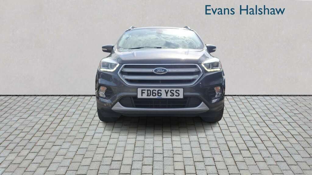 Ford Kuga 2.0 Tdci Titanium 2Wd 2016 Grey #2