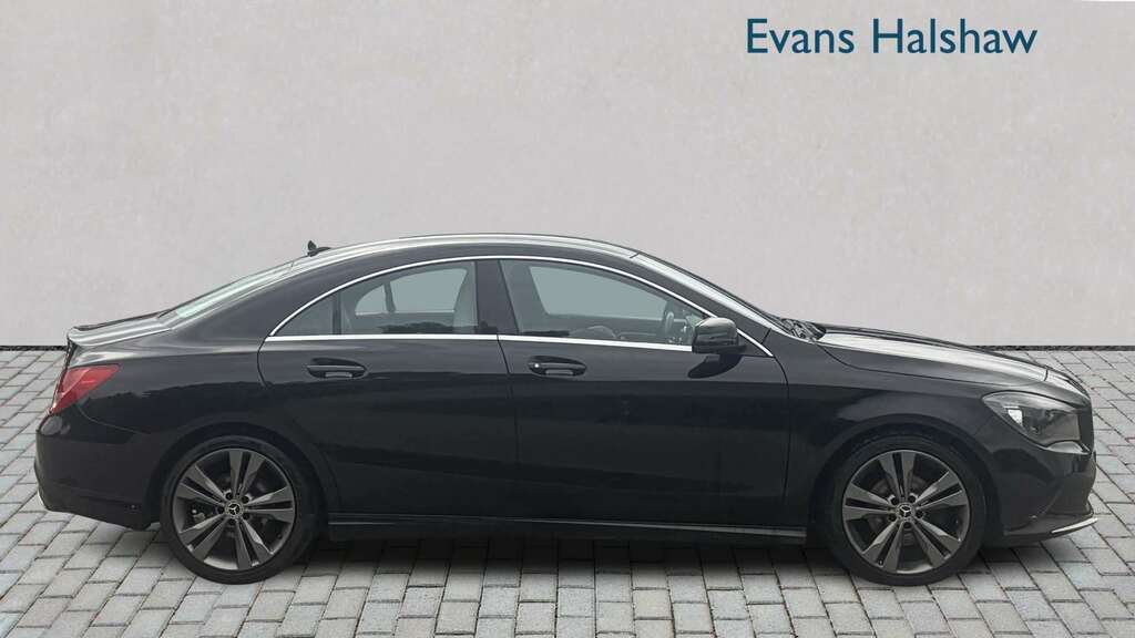 Mercedes-Benz CLA Class Cla 220 D Amg Grey #4
